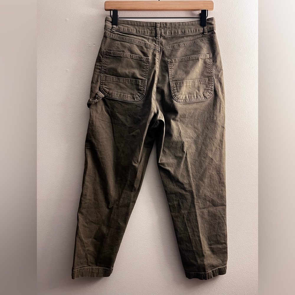 Marine Layer Maya Utility Pants crop in Olive Green 8 - Picture 3 of 6
